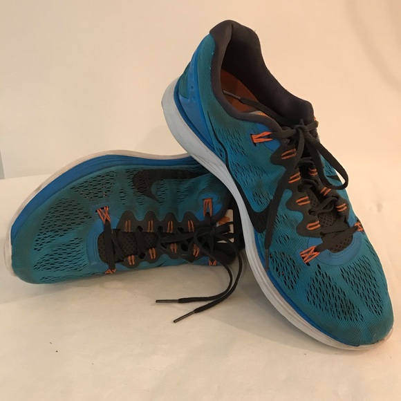 SOLDNike trainers. Sz 10.5. Lots of life. - Picture 7 of 8